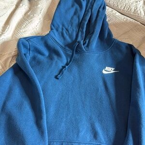 Nike hoodie with pocket